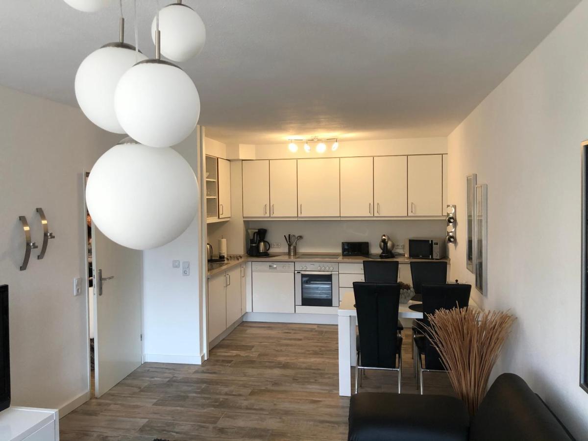 Moderne Ferienwohnung Am Yachthafen Bad Zwischenahn Bagian luar foto