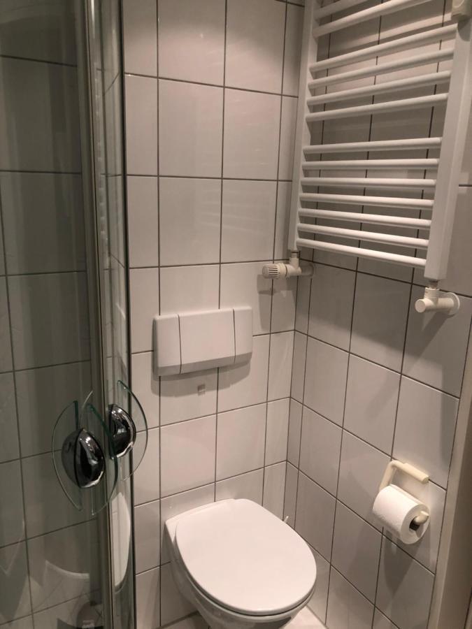 Moderne Ferienwohnung Am Yachthafen Bad Zwischenahn Bagian luar foto